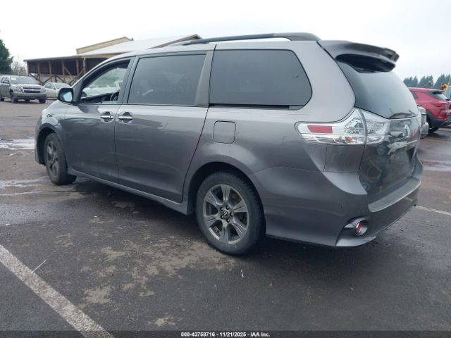 2020 TOYOTA SIENNA 5TDEZ3DC7LS228113 Photo 2