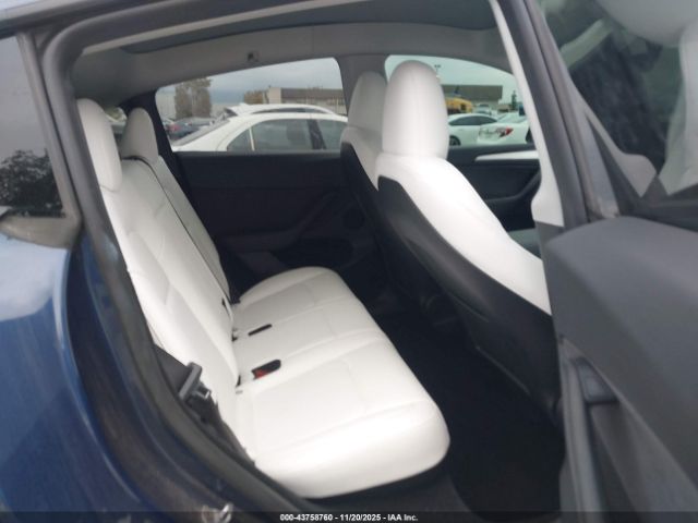 2023 TESLA MODEL Y 7SAYGDEFXPF762690 Photo 7