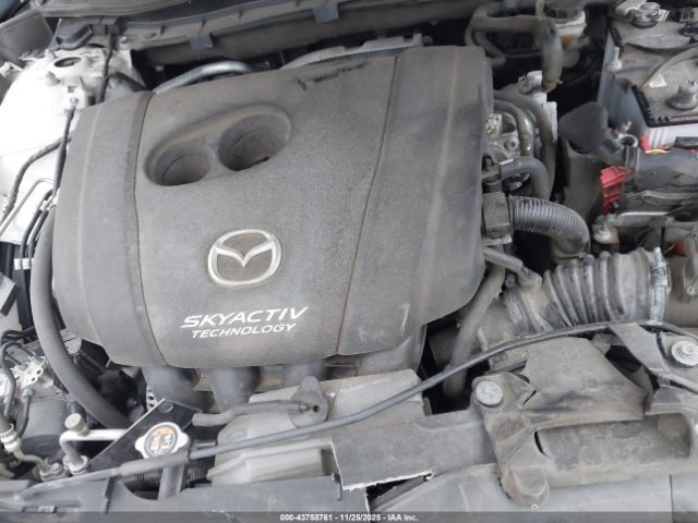 2017 MAZDA MAZDA6 JM1GL1X59H1134170 Photo 9