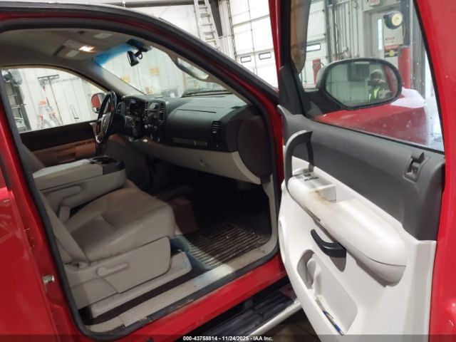 2008 CHEVROLET SILVERADO 1500 2GCEK13J181318641 Photo 4