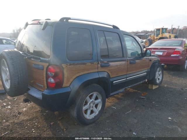 2005 JEEP LIBERTY 1J8GL58KX5W617931 Photo 3