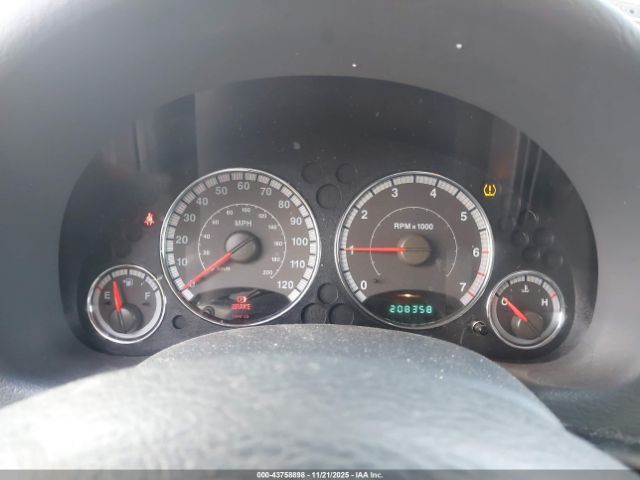 2005 JEEP LIBERTY 1J8GL58KX5W617931 Photo 6