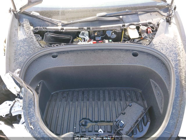 2023 TESLA MODEL 3 5YJ3E1EA0PF570534 Photo 9