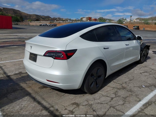 2023 TESLA MODEL 3 5YJ3E1EA0PF570534 Photo 3