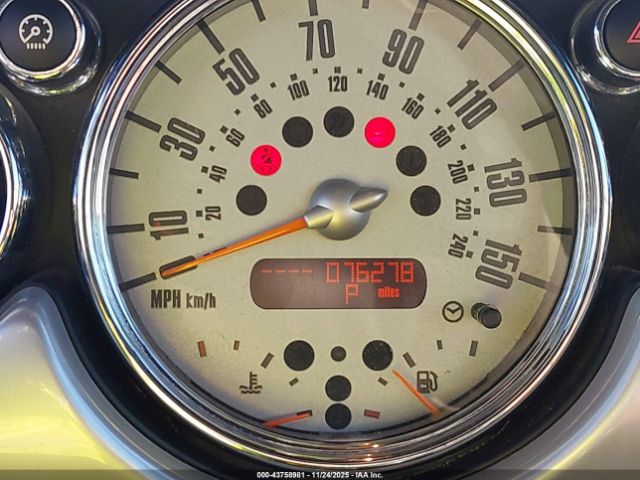 2006 MINI COOPER S WMWRH33556TK58950 Photo 6