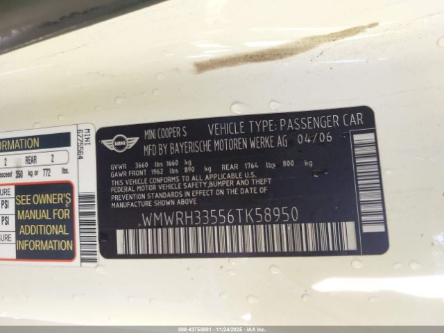 2006 MINI COOPER S WMWRH33556TK58950 Photo 8