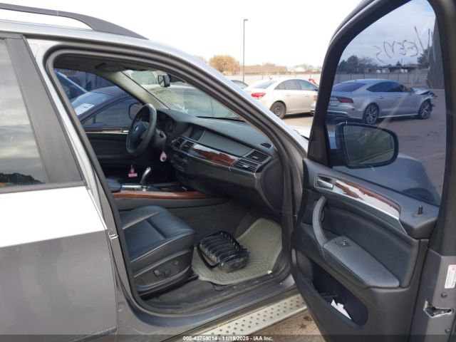 2011 BMW X5 5UXZV4C53BL416213 Photo 4