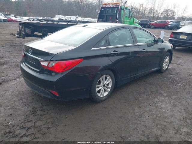 43759072 :رقم المزاد ، 5NPEB4AC9EH946947 vin ، 2014 Hyundai Sonata Gls مزاد بيع