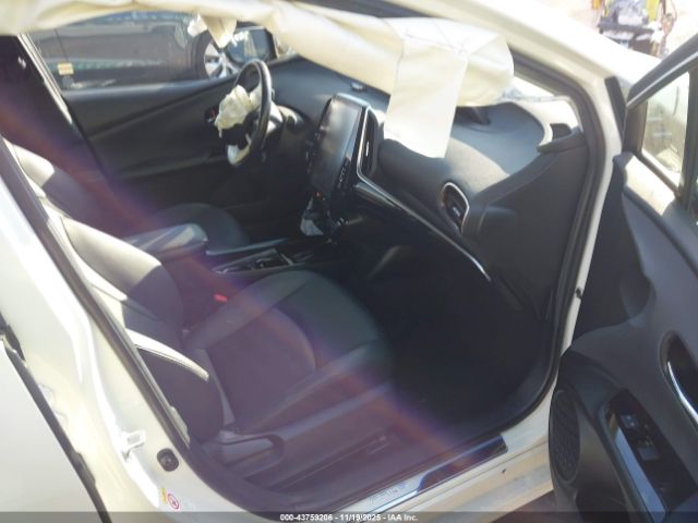 2019 TOYOTA PRIUS PRIME JTDKARFP4K3105852 Photo 4