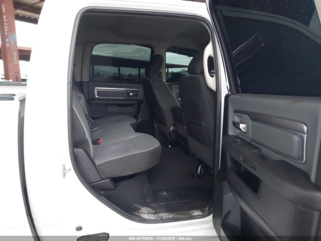 2021 RAM 1500 CLASSIC 1C6RR6LG1MS533758 Photo 7