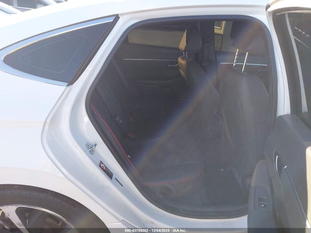 5NPEJ4J22MH106484 Hyundai Sonata Sel Plus