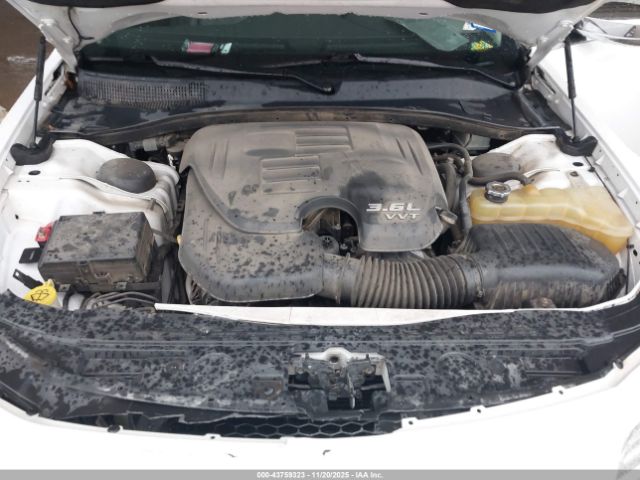 2019 CHRYSLER 300 2C3CCAEG7KH568555 Photo 9