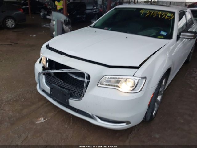 2019 CHRYSLER 300 2C3CCAEG7KH568555 Photo 5