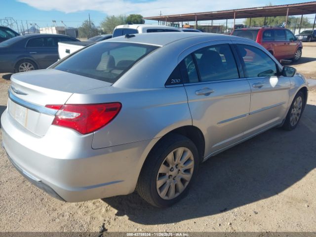 2012 CHRYSLER 200 1C3CCBAB6CN212753 Photo 3
