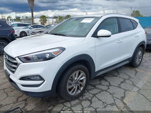 KM8J3CA4XJU727845 Hyundai TUCSON SEL