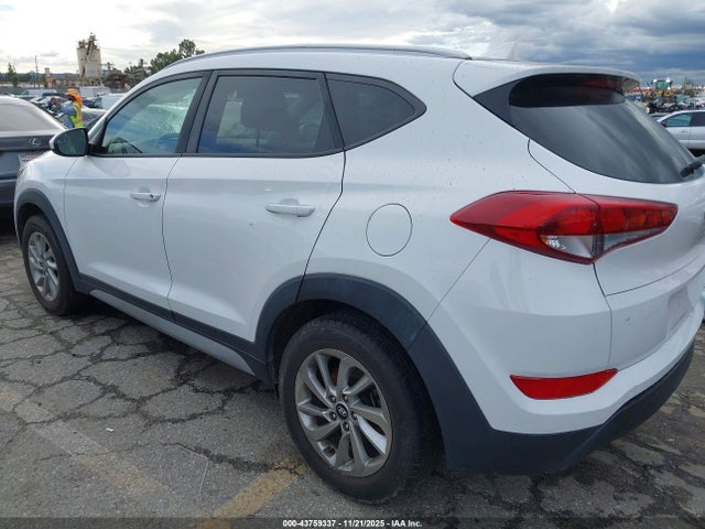 KM8J3CA4XJU727845 Hyundai TUCSON SEL
