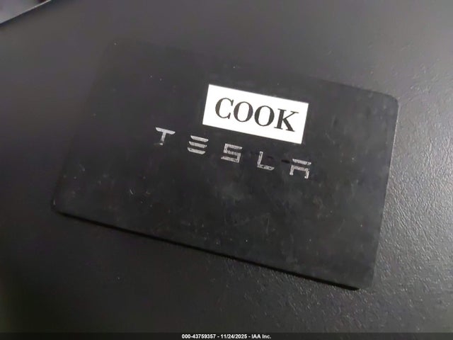 2024 TESLA MODEL 3 5YJ3E1EAXRF848245 Photo 10