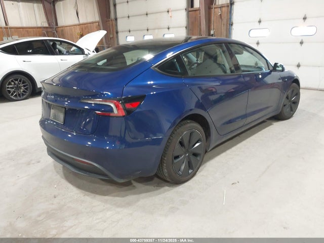 2024 TESLA MODEL 3 5YJ3E1EAXRF848245 Photo 3