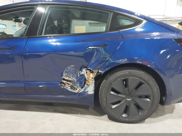 2024 TESLA MODEL 3 5YJ3E1EAXRF848245 Photo 5