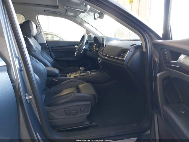 2018 AUDI Q5 WA1CNAFY0J2126988 Photo 4