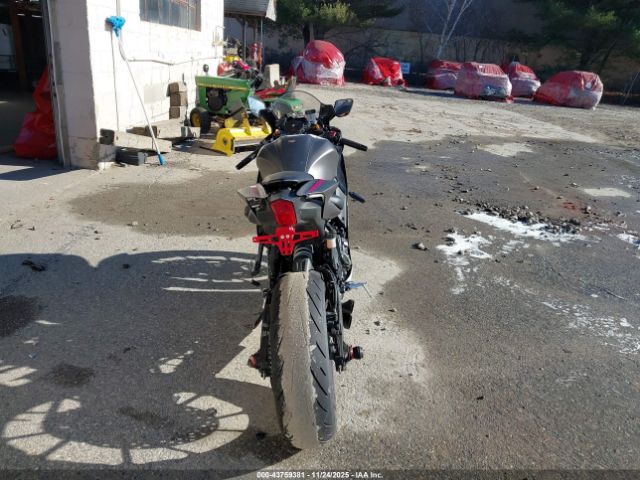 2024 YAMAHA YZFR7 JYARM38E0RA014738 Photo 5