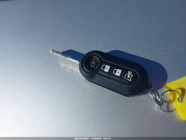 2015 FIAT 500L ZFBCFAAH5FZ033458 Photo 10