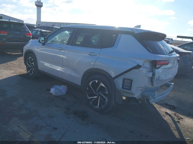 2022 MITSUBISHI OUTLANDER JA4J3TA83NZ016630 Photo 2