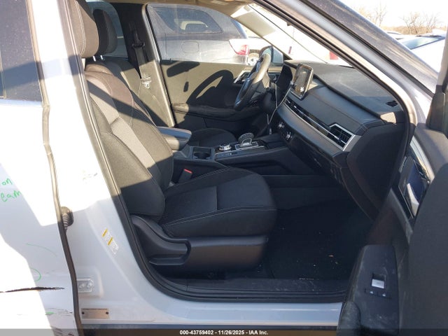 2022 MITSUBISHI OUTLANDER JA4J3TA83NZ016630 Photo 4