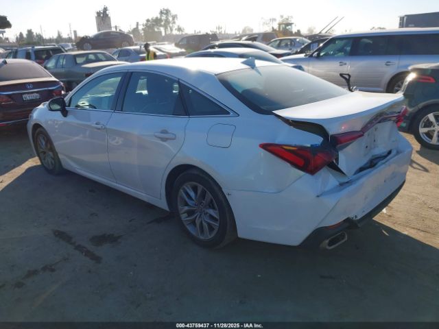 2022 TOYOTA AVALON 4T1JZ1FB2NU086805 Photo 2