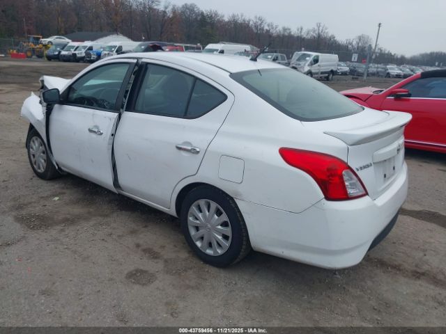 2019 NISSAN VERSA 3N1CN7AP7KL848131 Photo 2