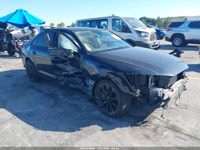 2017 AUDI A4 WAUGNAF41HN008958 Photo 0