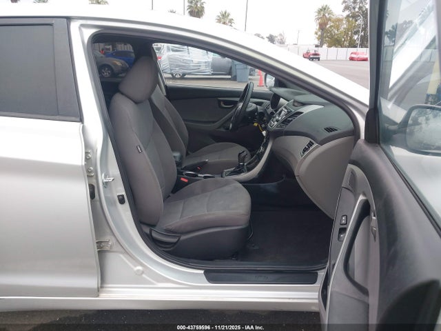 Hyundai ELANTRA SE 2016 5NPDH4AE9GH701919 Image 5