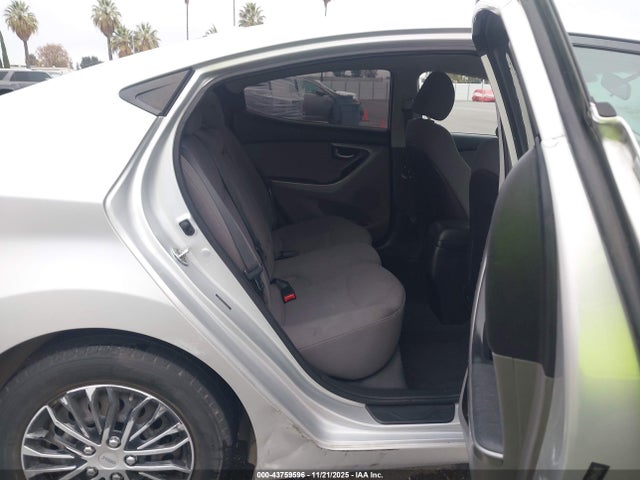 Hyundai ELANTRA SE 2016 5NPDH4AE9GH701919 Image 8