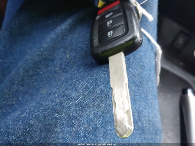 2014 Honda Civic Lx მანქანა იყიდება აუქციონზე, vin: 2HGFG3B52EH521046, აუქციონის ნომერი: 43759616