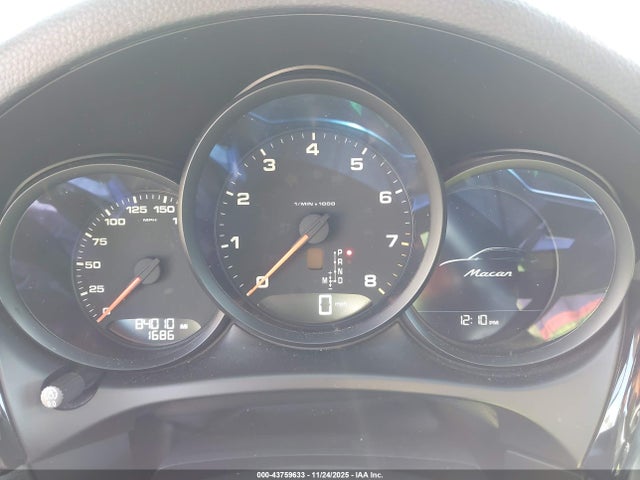 2020 PORSCHE MACAN WP1AA2A55LLB11586 Photo 6