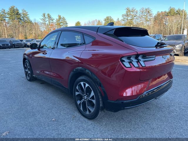 2021 FORD MUSTANG MACH-E 3FMTK3R75MMA61531 Photo 2