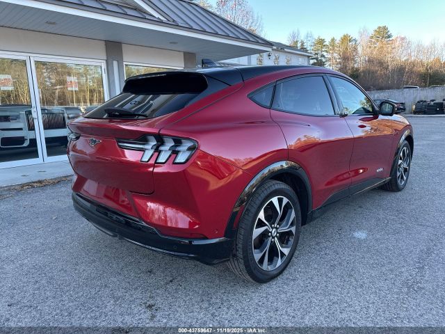 2021 FORD MUSTANG MACH-E 3FMTK3R75MMA61531 Photo 3