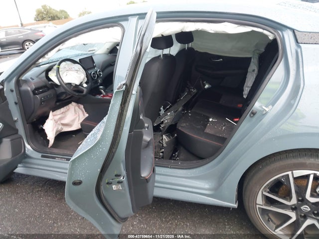 Nissan Sentra Sr Xtronic Cvt 2024 3N1AB8DV2RY371850 Image 8