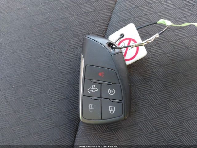 2025 CHEVROLET SILVERADO 1500 3GCUKDED7SG125753 Photo 10