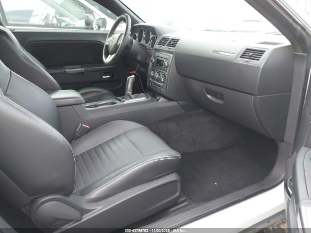 2013 DODGE CHALLENGER 2C3CDYBTXDH528223 Photo 4