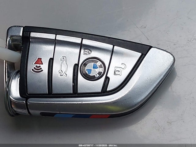 BMW 750i 2019 WBA7F0C57KGM24478 Image 11