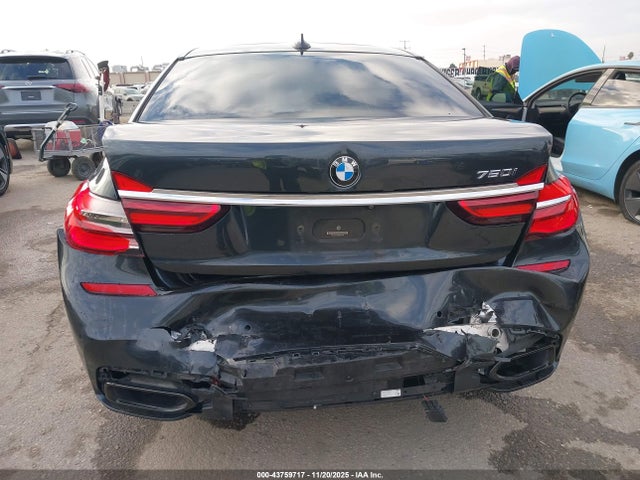BMW 750i 2019 WBA7F0C57KGM24478 Image 16