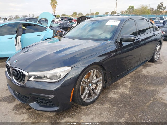 BMW 750i 2019 WBA7F0C57KGM24478 Image 2