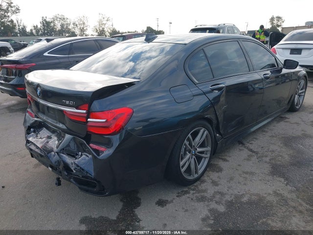 BMW 750i 2019 WBA7F0C57KGM24478 Image 4