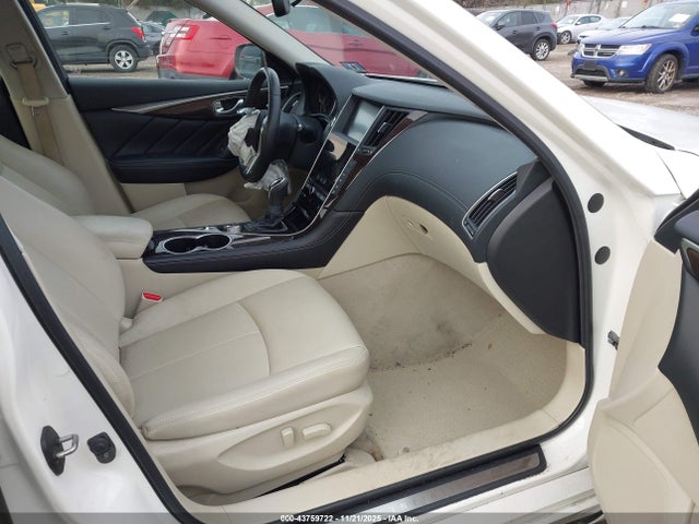 Продаж на аукціоні авто 2018 Infiniti Q50 3.0t Luxe, vin: JN1EV7AR5JM432058, номер лоту: 43759722