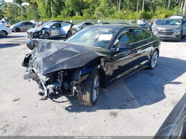 2022 AUDI A5 SPORTBACK WAUCBCF54NA019886 Photo 1