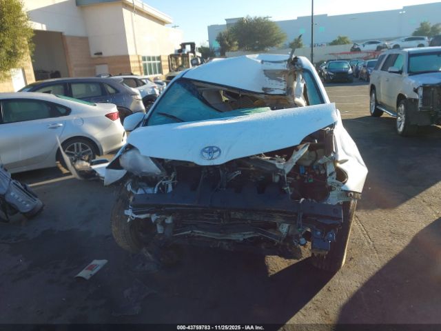 2017 TOYOTA SIENNA 5TDKZ3DC6HS813226 Photo 5