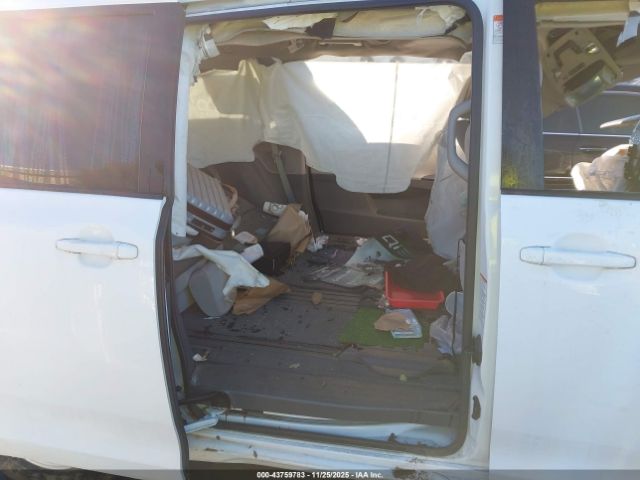 2017 TOYOTA SIENNA 5TDKZ3DC6HS813226 Photo 7
