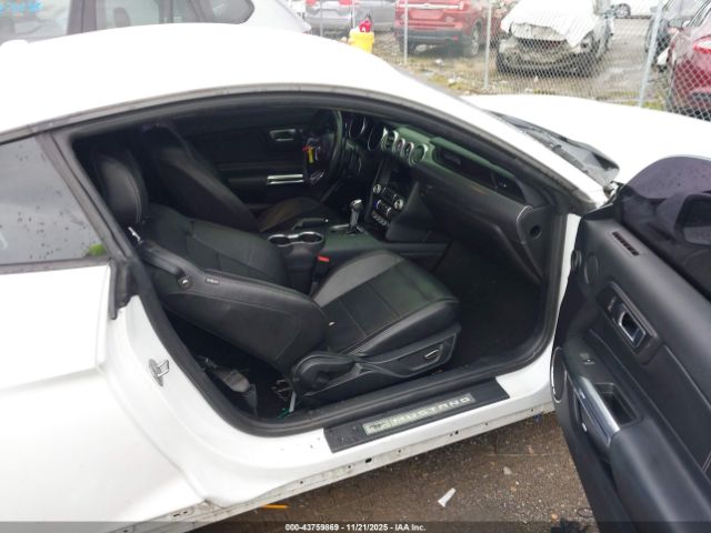2019 FORD MUSTANG 1FA6P8TH3K5112163 Photo 4