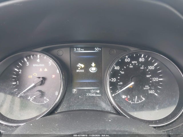 5N1AT2MV0HC877820 Nissan ROGUE SV